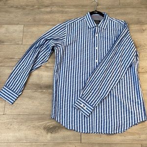 Bugatchi long sleeve dress shirt.